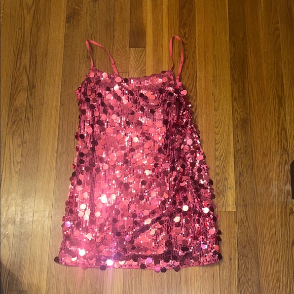Dresses & Skirts - Sparkling Pink Sequin Dress